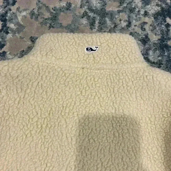 vineyard vines sherpa pullover - Picture 5 of 6